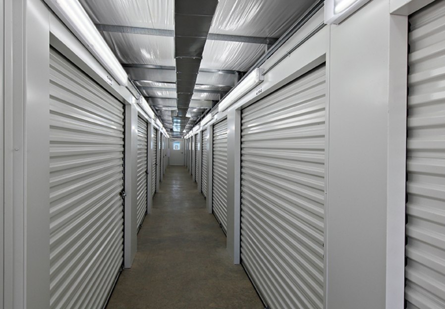 Indoor units at Self Storage Plus in La Plata.
